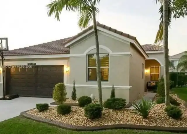 Property at 1538 Winterberry Ln Unit 1538, Weston, FL, 33327, 4 beds, 2.5 baths, [object Object]