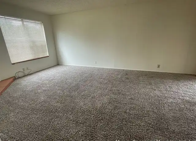 Property at 1904 Midland Dr Unit 12, Midland, TX, 79707, 2 beds, 1 bath, [object Object]