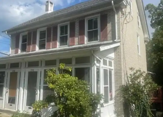 Property at 230 W Ashland St, Doylestown, PA, 18901, 2 beds, 1.5 baths, [object Object]
