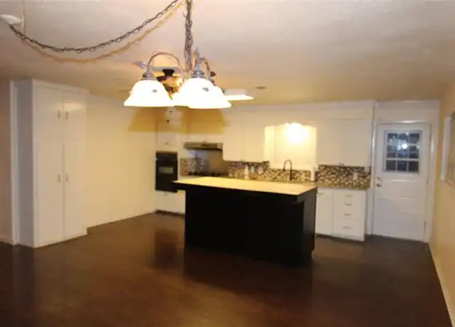 Property at 728 S Burdette Ave, Sherman, TX, 75090, 3 beds, 2 baths, [object Object]