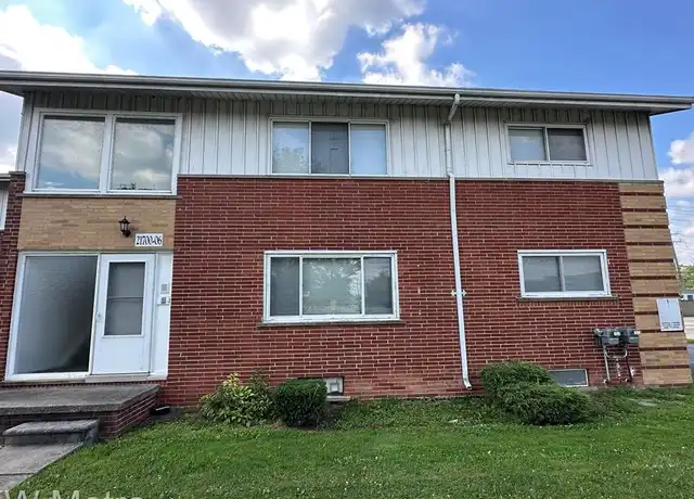 Property at 21706 E Eleven Mile Rd, St Clair Shores, MI, 48081, 2 beds, 1 bath, [object Object]