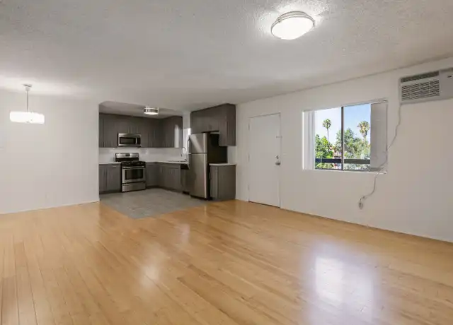 Property at 5533 Barton Ave Unit 08, Los Angeles, CA, 90038, 2 beds, 1 bath, [object Object]