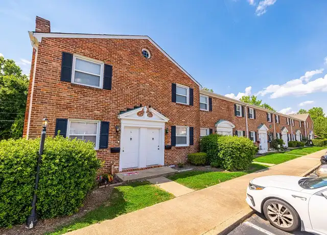 Property at Westchester at Hermitage - 431 Hermitage Dr, Danville, VA, 24541, 2 beds, 1.5 baths, [object Object]