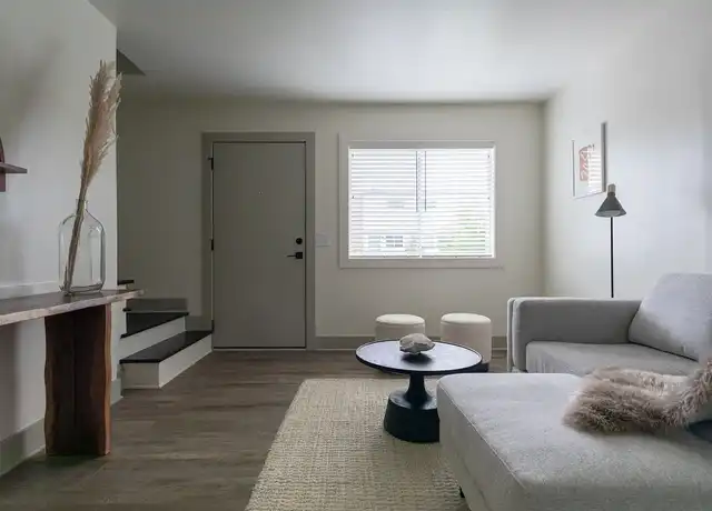 Property at The Dover - 525 40th Ave N, Nashville, TN, 37209, 1-2 bed, 1-2 bath, [object Object]
