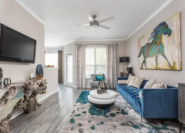 Property at Oxmoor Apartments - 7400 Steeplecrest Cir, Louisville, KY, 40222, 2 beds, 2 baths, [object Object]