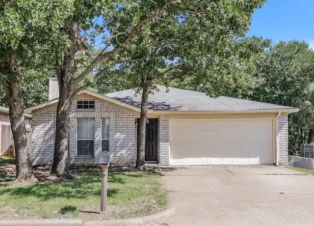 Property at 1125 Hidden Creek Dr, Mansfield, TX, 76063, 3 beds, 2 baths, [object Object]