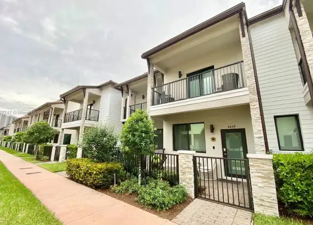Property at 4659 NW 83rd Path #4659, Doral, FL, 33166, 3 beds, 2.5 baths, [object Object]