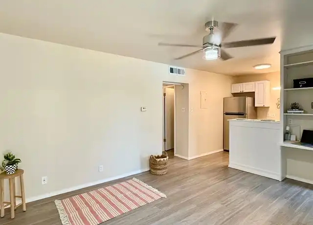 Property at 1000 W 26th St #107, Austin, TX, 78705, 1 bed, 1 bath, [object Object]