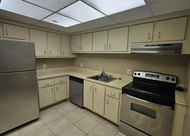 Property at 4222 Inverrary Blvd #4314, Lauderhill, FL, 33319, 1 bed, 1.5 baths, [object Object]