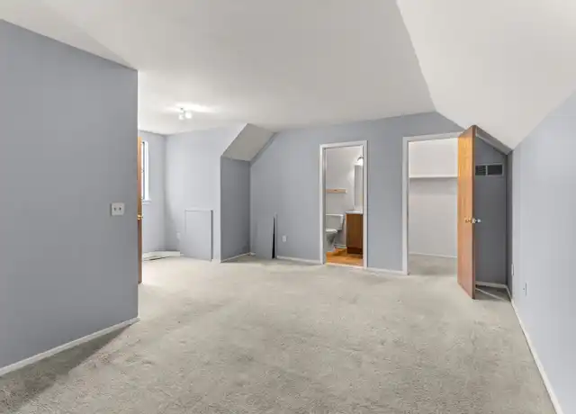 Property at 3710 Heritage Pkwy, Dearborn, MI, 48124, 2 beds, 1.5 baths, [object Object]
