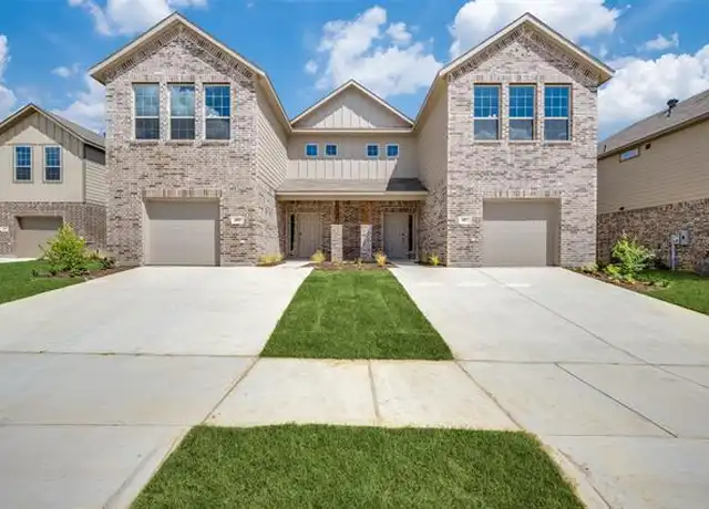 Property at 405 Wrangler Ln Unit 407, Denton, TX, 76205, 4 beds, 2.5 baths, [object Object]