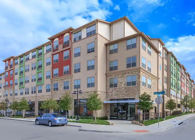 Property at 1414 Belleview St Unit 103, Dallas, TX, 75215, 3 beds, 2 baths, [object Object]