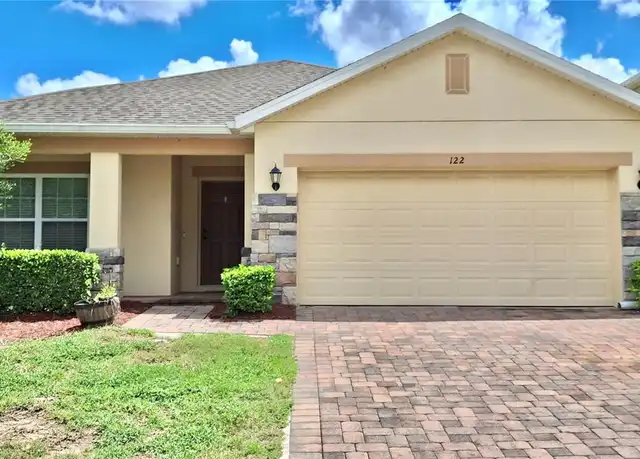 Property at 122 Andalusia Loop, Davenport, FL, 33837, 4 beds, 2 baths, [object Object]