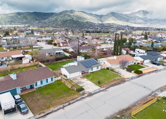 Property at 21221 Santa Barbara Dr, Tehachapi, CA, 93561, 4 beds, 2 baths, [object Object]