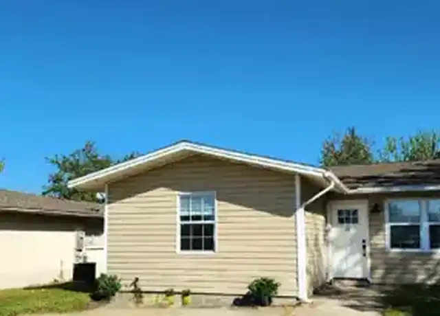 Property at 1022 Bradley Cir, Lynn Haven, FL, 32444, 2 beds, 2 baths, [object Object]