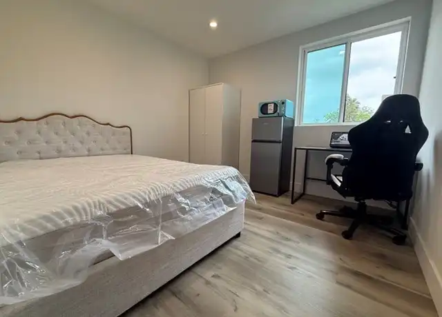 Property at 1596 W 36th St, Los Angeles, CA, 90018, 1 bed, 1 bath, [object Object]
