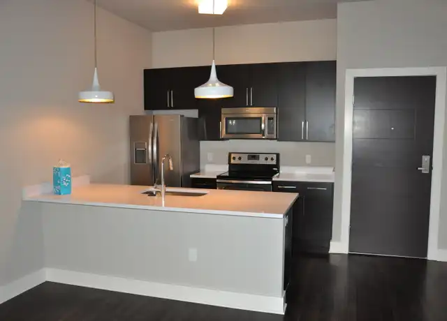 Property at 2217 N Prospect Ave Unit 302, Milwaukee, WI, 53202, 1 bed, 1 bath, [object Object]