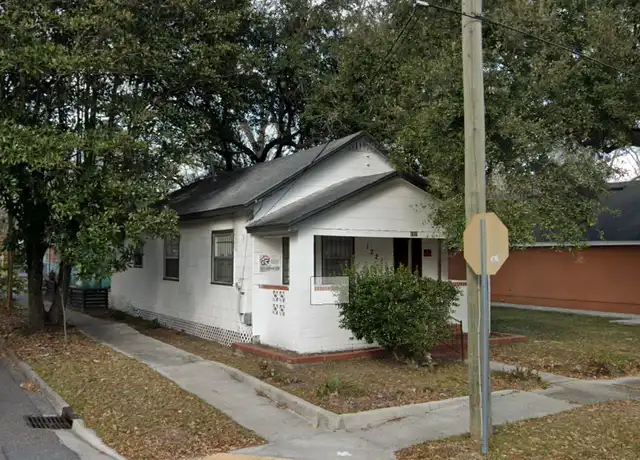 Property at 1227 W 26th St, Jacksonville, FL, 32209, 2 beds, 1 bath, [object Object]