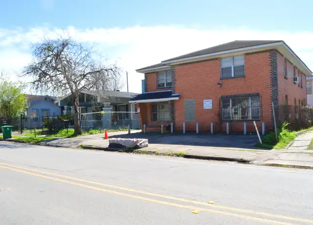 Property at 4720 Polk St, Houston, TX, 77023, 1 bed, 1 bath, [object Object]