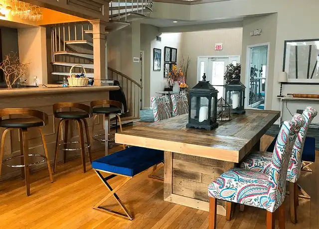 Property at Village Club of Farmington Hills - 39365 Village Green Blvd, Farmington Hills, MI, 48331, 1 bed, 1 bath, [object Object]