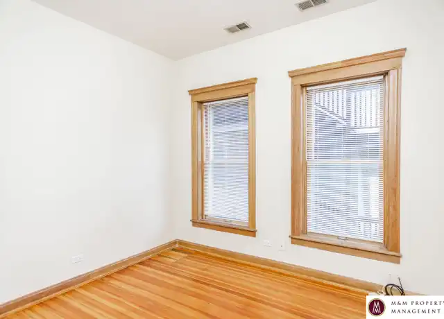 Property at 112 Home Ave Unit 112-102, Oak Park, IL, 60302, 0 beds, 1 bath, [object Object]