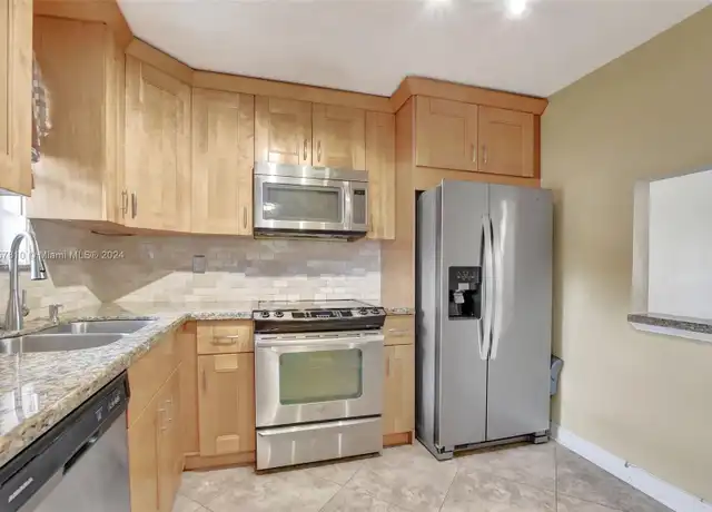 Property at 9233 SW 8th St, Boca Raton, FL, 33428, 2 beds, 2 baths, [object Object]