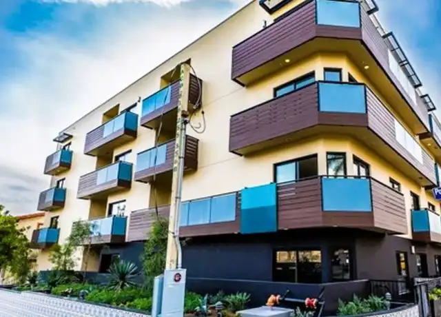 Property at 7260 Hawthorn Ave Unit 301, Los Angeles, CA, 90046, 3 beds, 3 baths, [object Object]