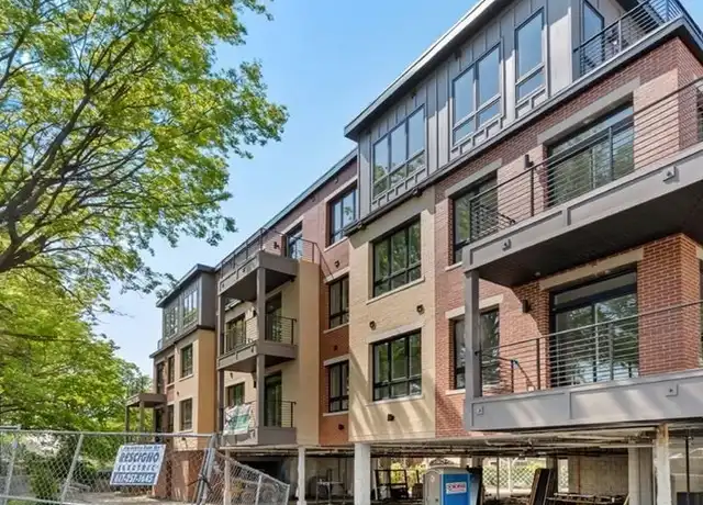 Property at 302 Broadway Unit 305, Everett, MA, 02149, 1 bed, 1 bath, [object Object]
