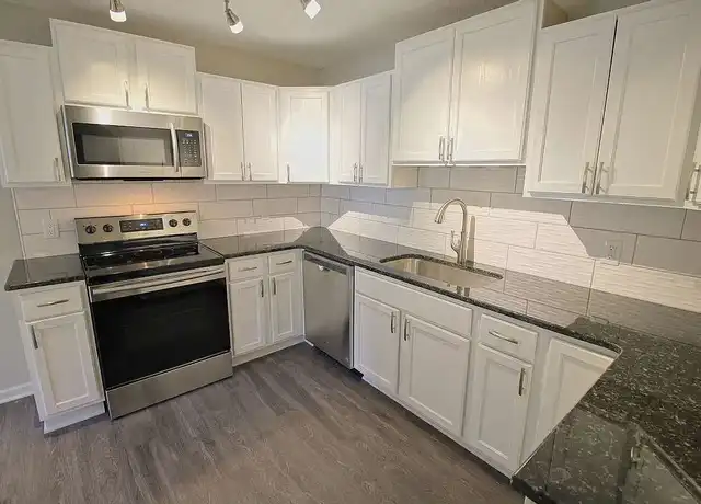 Property at Viceroy Apartments - 1700 Chapel Hill Rd, Durham, NC, 27707, 2 beds, 1 bath, [object Object]