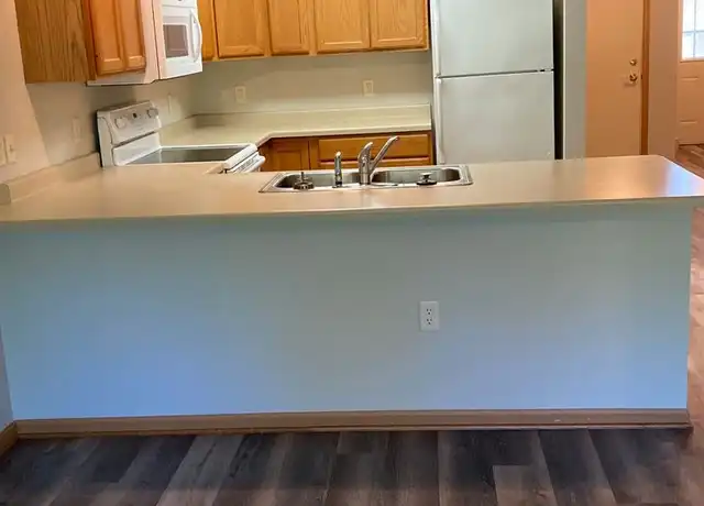 Property at 680 Lucas Ln Unit 6, Ellsworth, WI, 54011, 2 beds, 1 bath, [object Object]