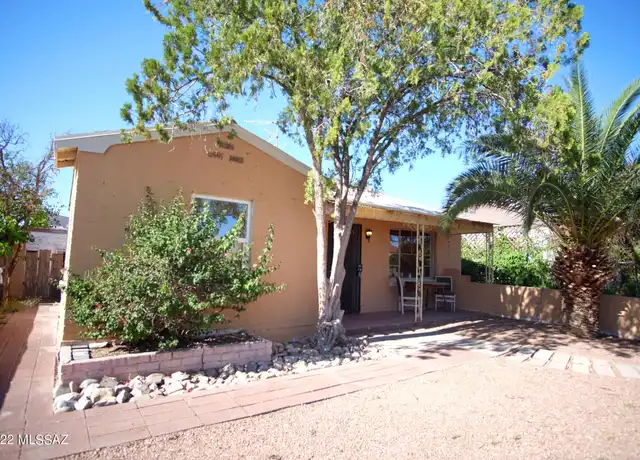 Property at 142 W Veterans Blvd, Tucson, AZ, 85713, 2 beds, 1 bath, [object Object]