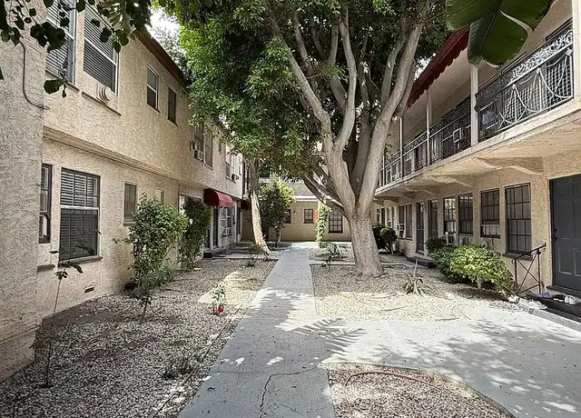 Property at Blake Manor - 851 S Kenmore Ave, Los Angeles, CA, 90005, 0 beds, 1 bath, [object Object]