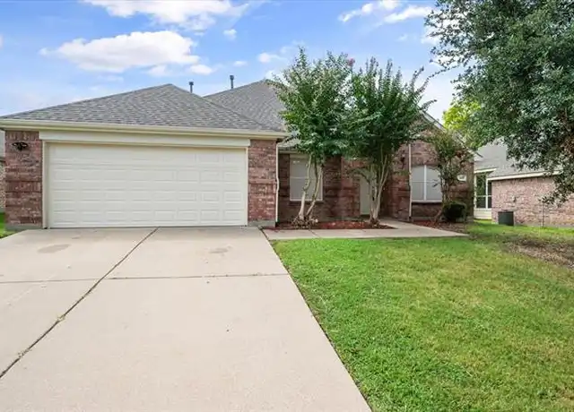 Property at 600 Dover Park Trl, Mansfield, TX, 76063, 4 beds, 2 baths, [object Object]