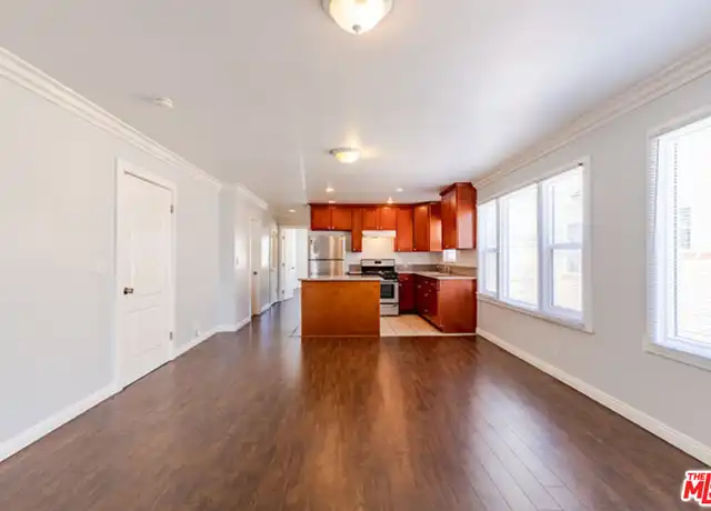 Property at 1409 S Bronson Ave, Los Angeles, CA, 90019, 2 beds, 2 baths, [object Object]