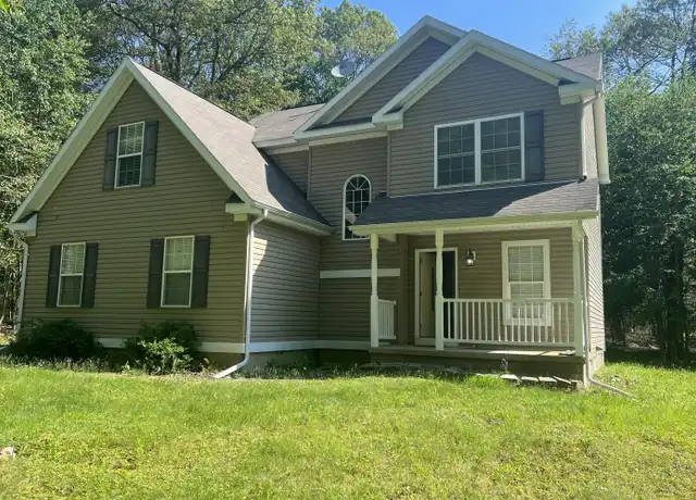 Property at 206 Dorset Rd, Tobyhanna, PA, 18466, 4 beds, 1.5 baths, [object Object]