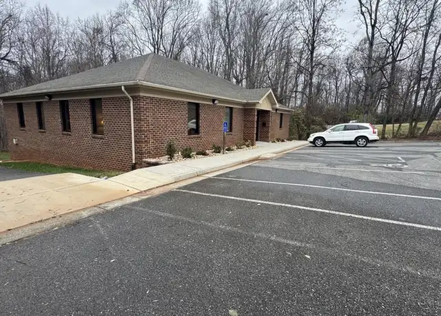 Property at 3712 Old Forest Rd Unit 1, Lynchburg, VA, 24501, 0 beds, 1 bath, [object Object]