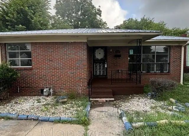 Property at 524 55th St, Fairfield, AL, 35064, 5 beds, 2 baths, [object Object]