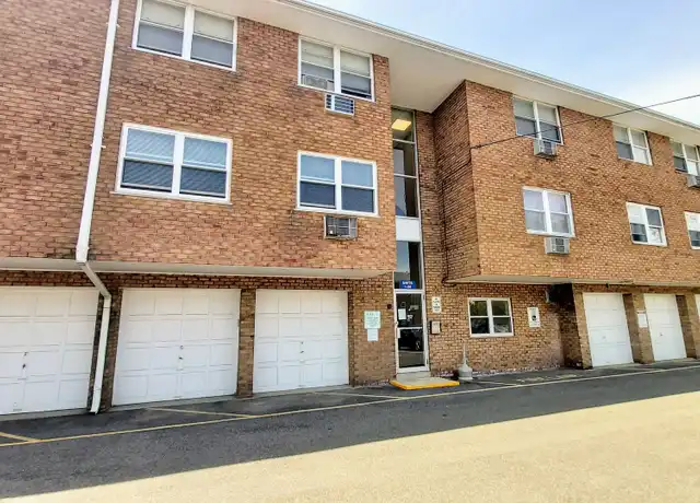 Property at 1 Walter Ave #3, Norwalk, CT, 06851, 1 bed, 1 bath, [object Object]