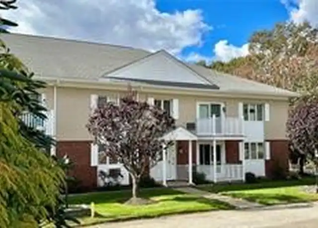 Property at 1371 Mendon Rd Unit 15, Woonsocket, RI, 02895, 1 bed, 1 bath, [object Object]