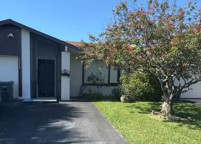 Property at 15729 Bottlebrush Cir, Delray Beach, FL, 33484, 3 beds, 2 baths, [object Object]