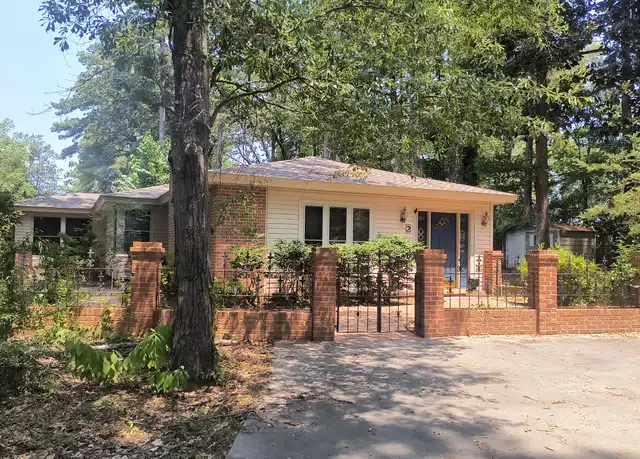 Property at 2 E Southern Pines Dr, Pine Bluff, AR, 71603, 3 beds, 2 baths, [object Object]