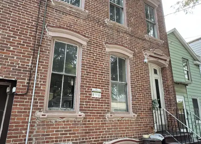 Property at 305 2nd St, Albany, NY, 12206, 3 beds, 1 bath, [object Object]