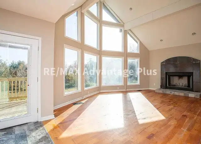 Property at 6502 Nutbush Rd, Green Bay, VA, 23942, 3 beds, 2 baths, [object Object]