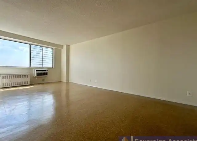 Property at 40 E Sidney Ave, Mount Vernon, NY, 10550, 1 bed, 1 bath, [object Object]