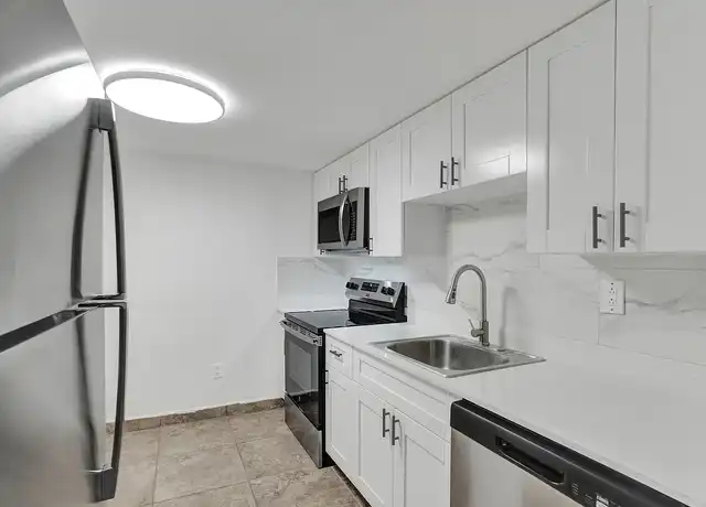 Property at The Oaks Apartments - 1065 94th St, Bay Harbor Islands, FL, 33154, 2 beds, 1.5 baths, [object Object]