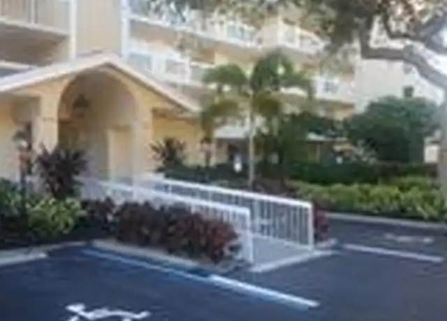 Property at 380 Horse Creek Dr #102, Naples, FL, 34110, 2 beds, 2 baths, [object Object]