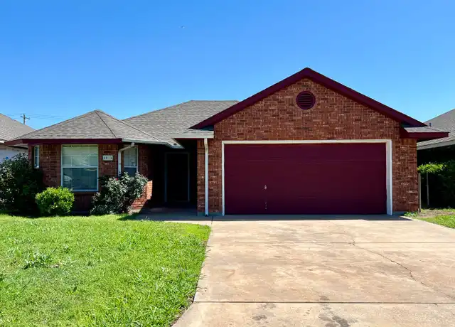 Property at 4016 SW Mesquite Dr, Lawton, OK, 73505, 3 beds, 2 baths, [object Object]