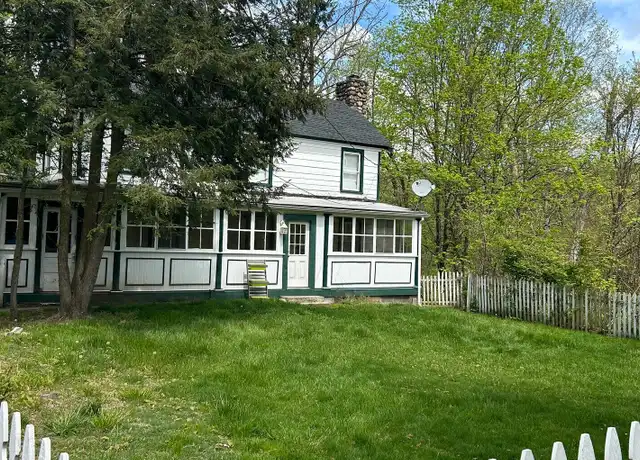 Property at 54 Johnsontown Rd, Sloatsburg, NY, 10974, 4 beds, 2 baths, [object Object]