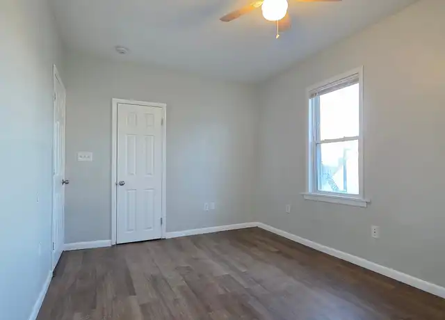 Property at 10 Division St, Lincoln, RI, 02865, 3 beds, 1 bath, [object Object]