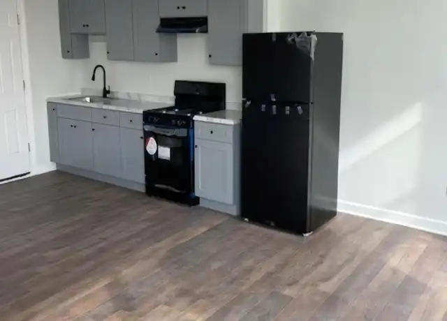Property at 1220 S St Louis Ave, Chicago, IL, 60623, 2 beds, 1 bath, [object Object]